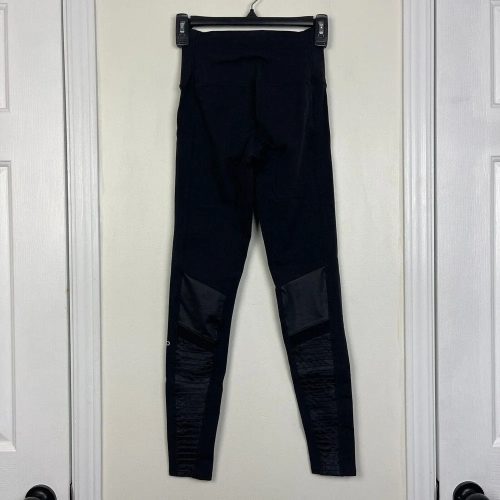 Alo Yoga Womens XS Moto Leggings Black High Rise Quilted Activewear